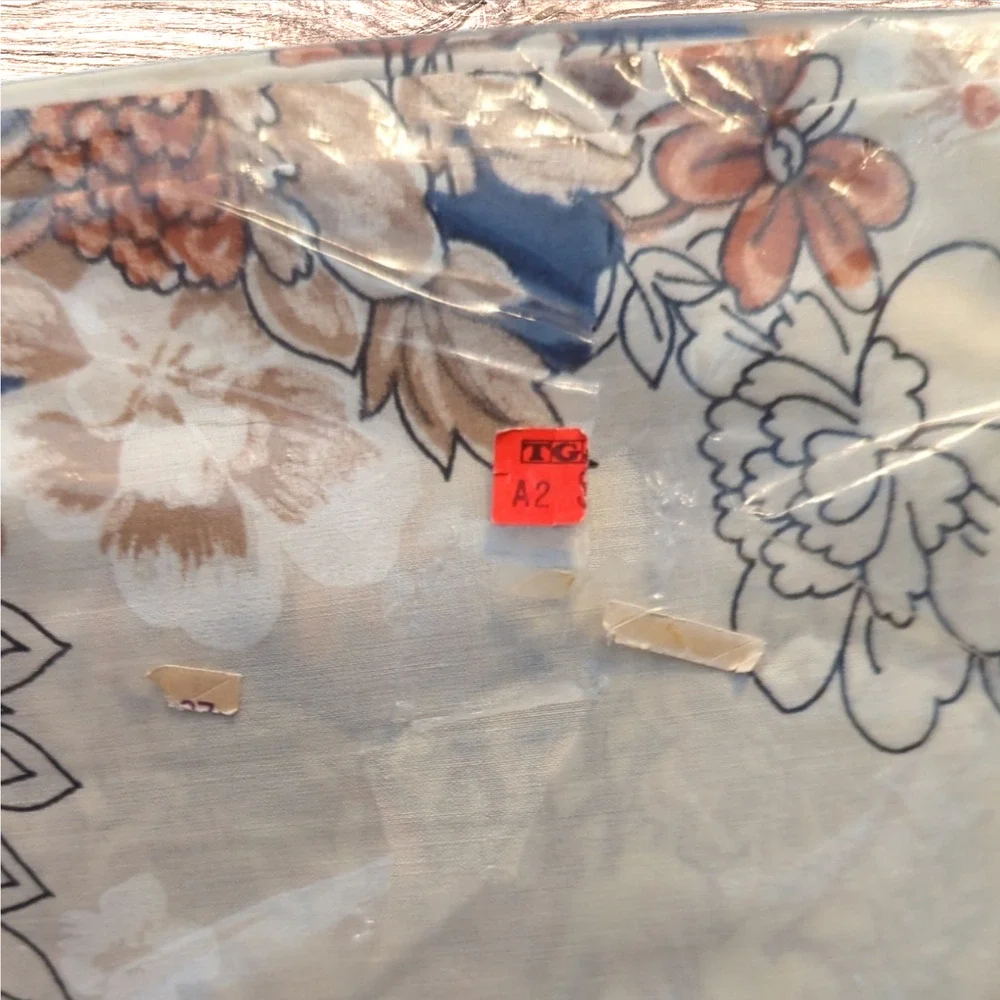 TASTEMAKER Vintage 1970s Floral Percale Victorian Bouquet Twin Fitted Sheet NEW